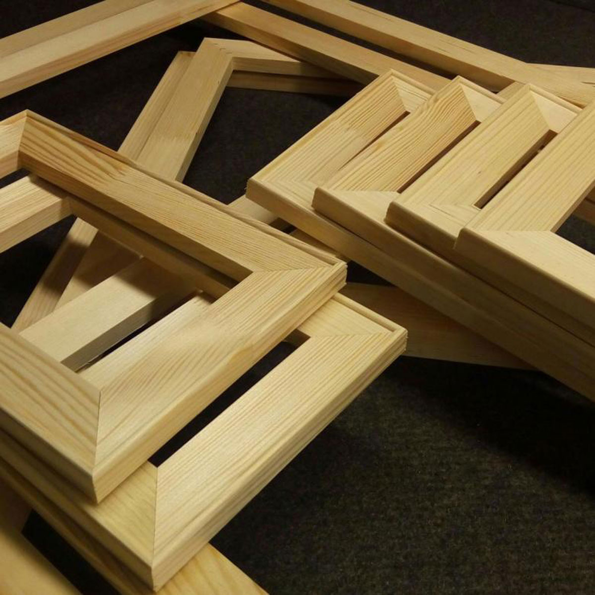 Изготовление подрамника